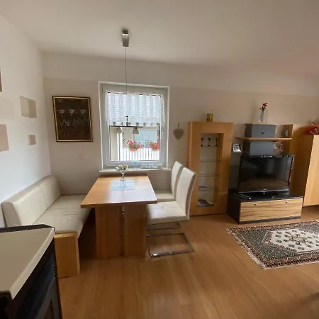 Wunderschoene In Am Apartment